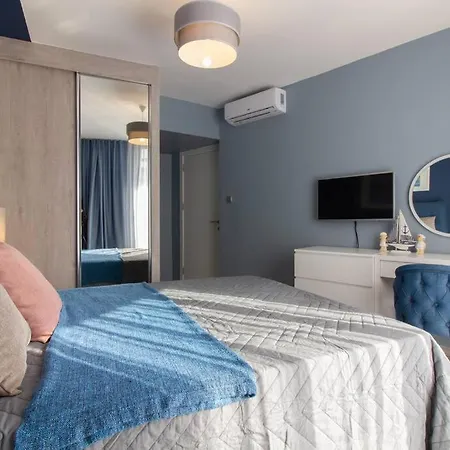 1+1 Apartment *